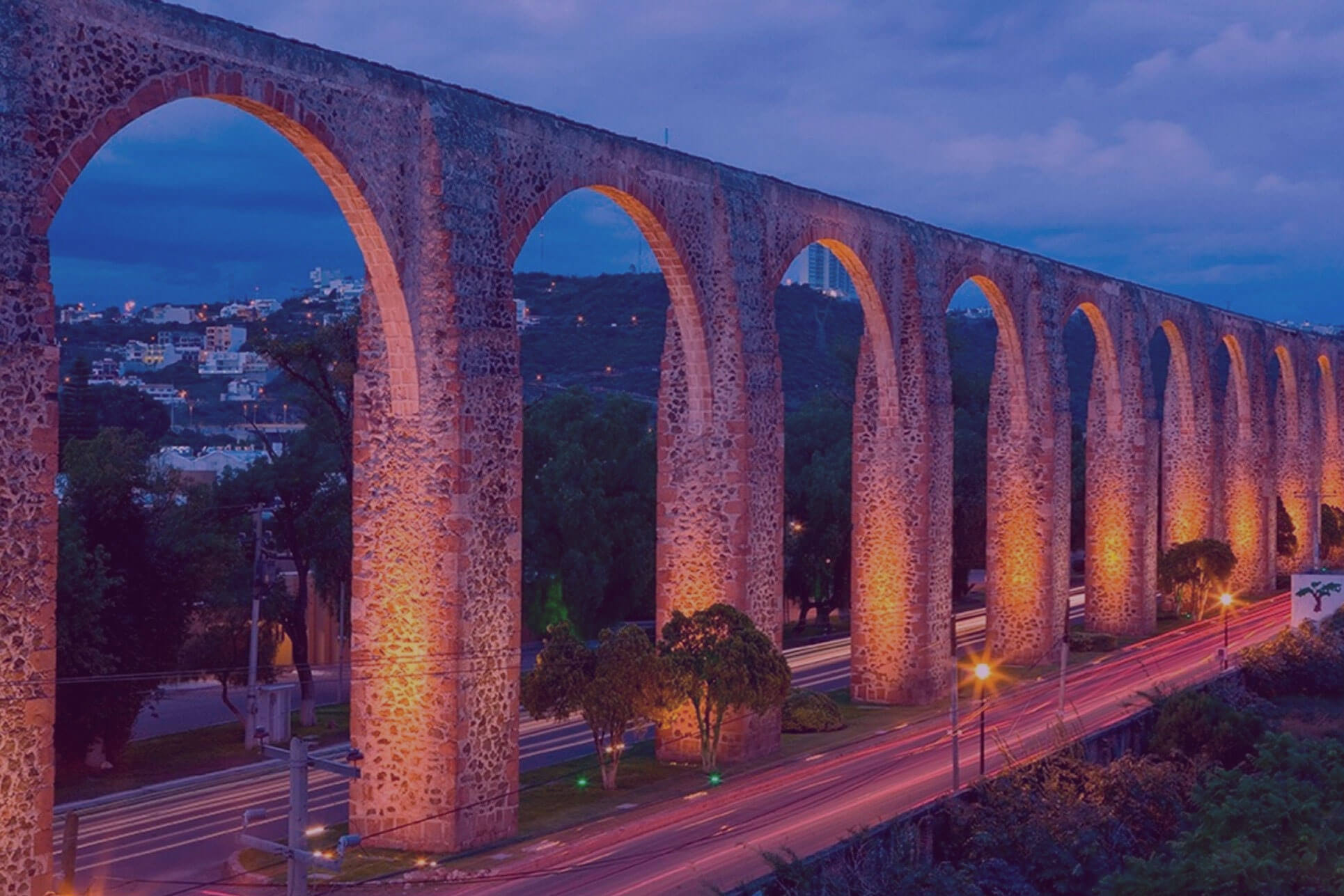 Queretaro arcos transparencia